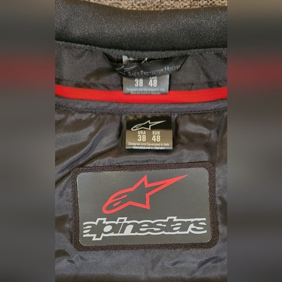 Motorcycle Riding Jacket - Picture 5 of 11